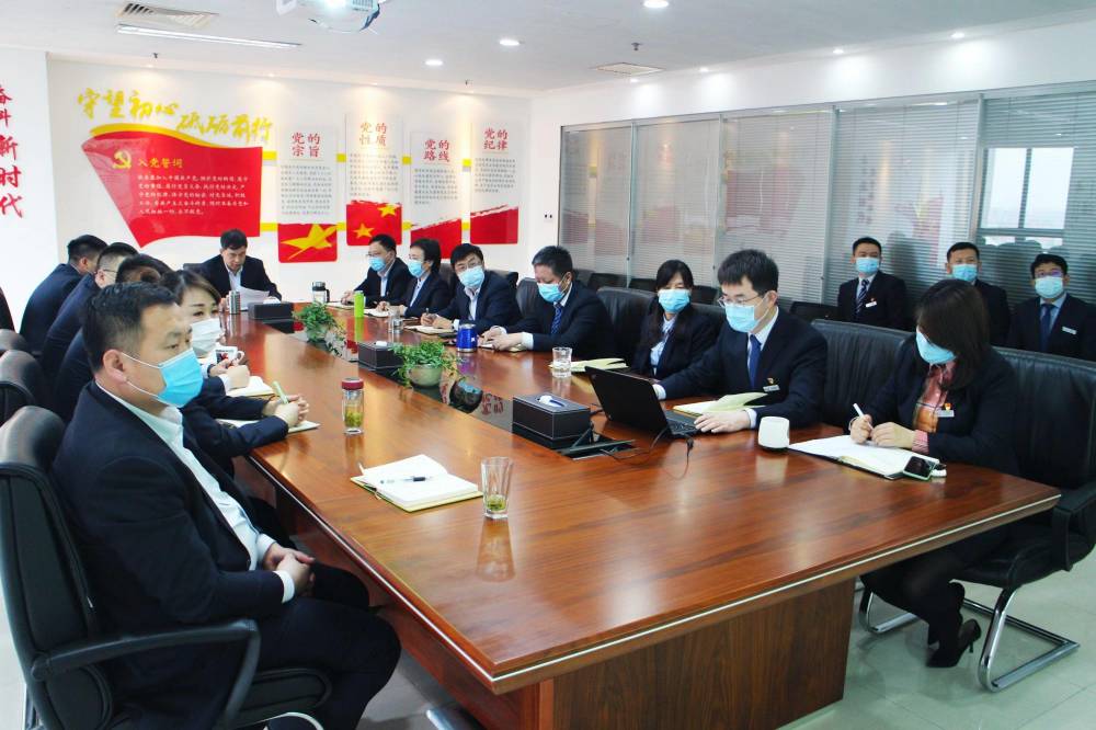 经发物业工会组织召开《重要论述》专题学习会