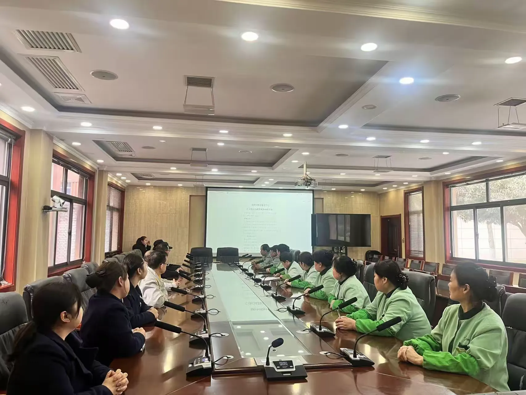 经发物业:春训砺技强本领 以练筑防保平安